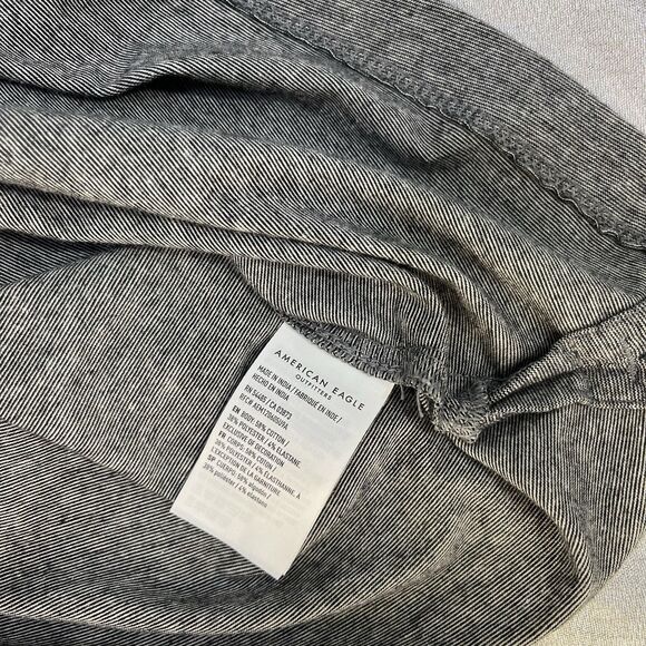 American Eagle Dark Gray Collar Shirt Super Soft Standard Fit Men's Size Medium - Picture 7 of 8